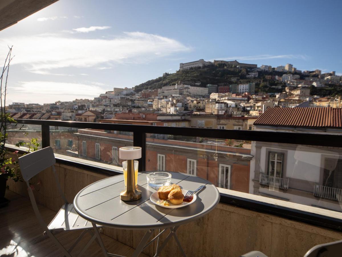 Salotto Borbonico Bed & Breakfast Naples Luaran gambar